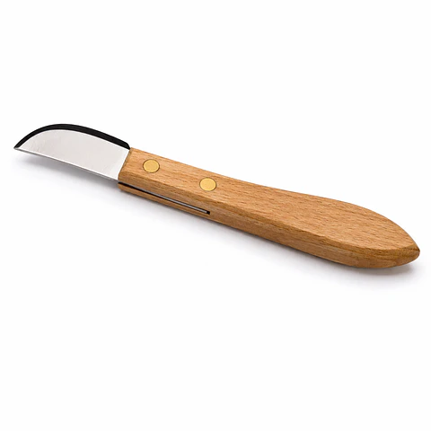 Cuchillo abridor para tapas traseras encajadas a presión.