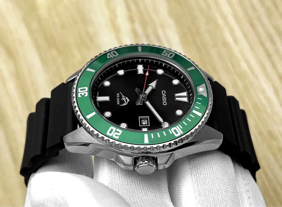 RELOJ CASIO PARA HOMBRE MDV-106B-1A3V 2