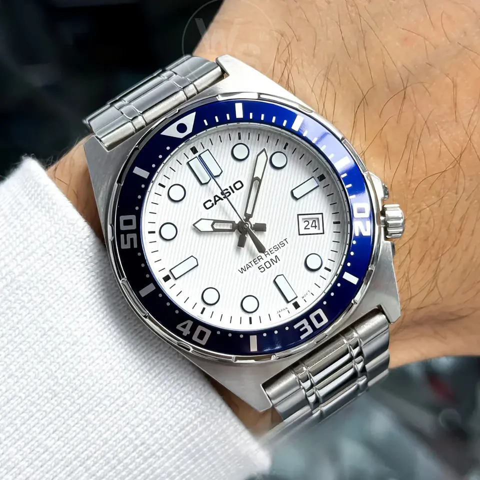 RELOJ CASIO PARA HOMBRE MTD-135D-7AV 3