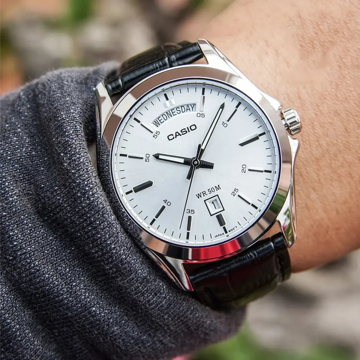 RELOJ CASIO PARA HOMBRE MTP-1370L-7AV 2