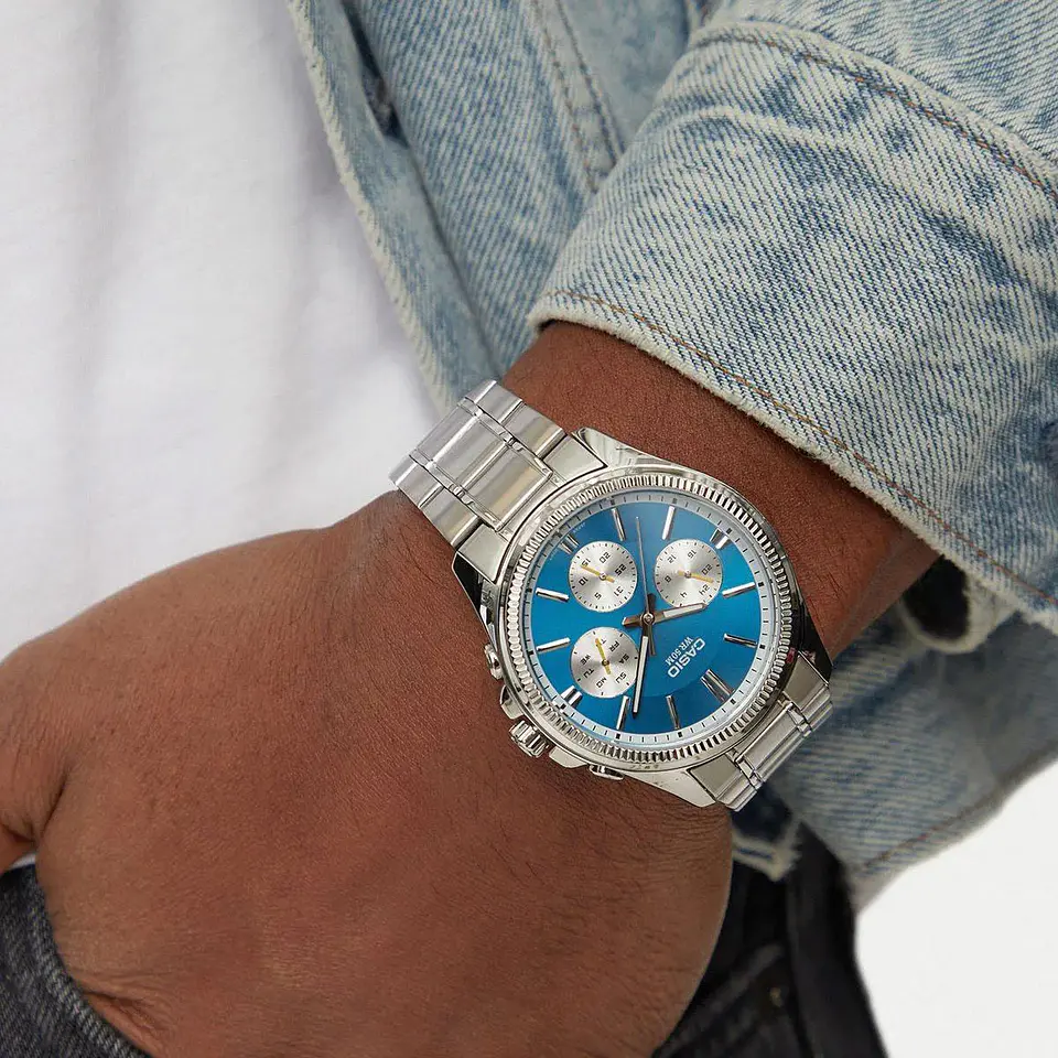 RELOJ CASIO PARA HOMBRE MTP-1375D-2A2 3