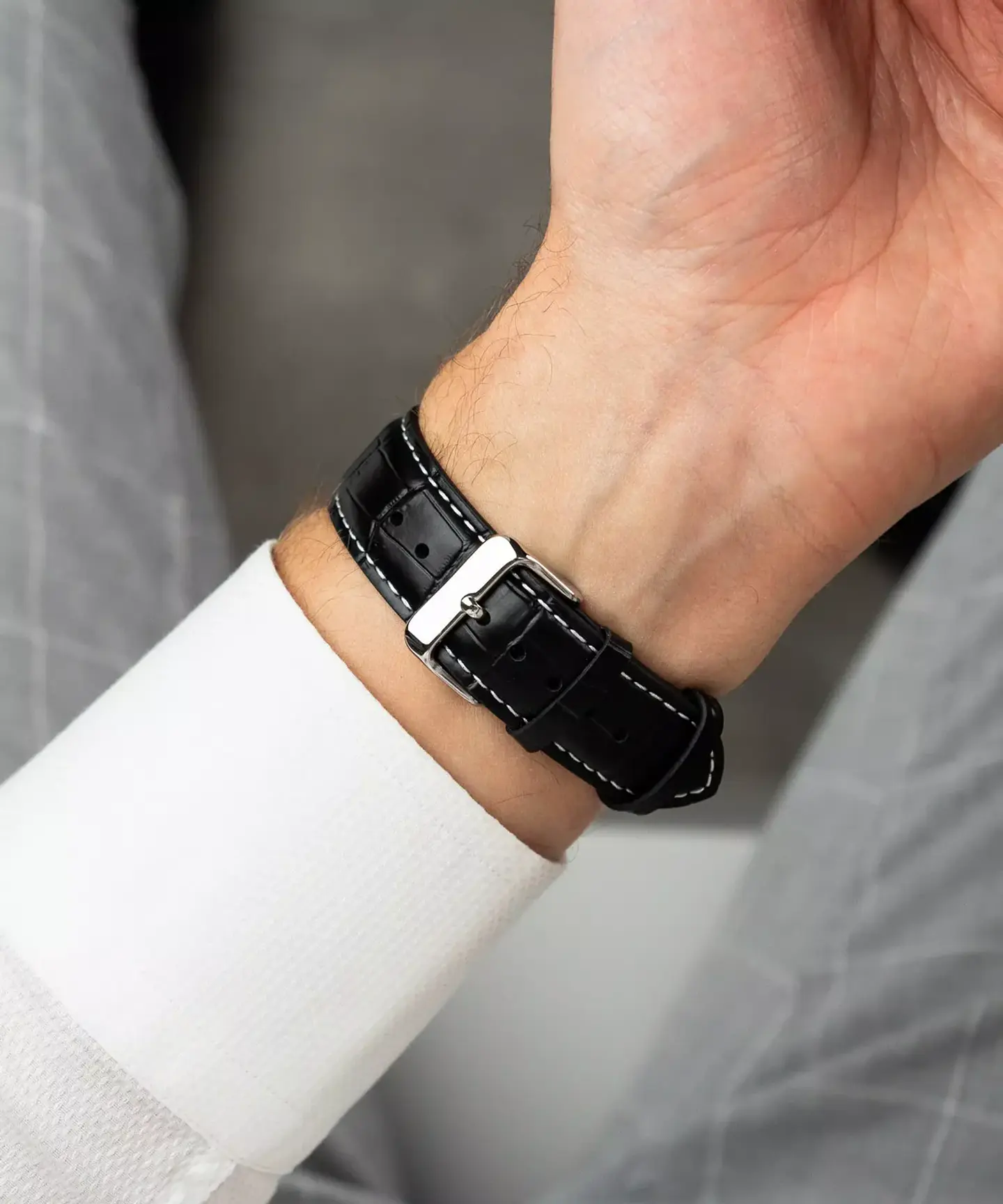 RELOJ CASIO PARA HOMBRE MTP-1375L-1A 3