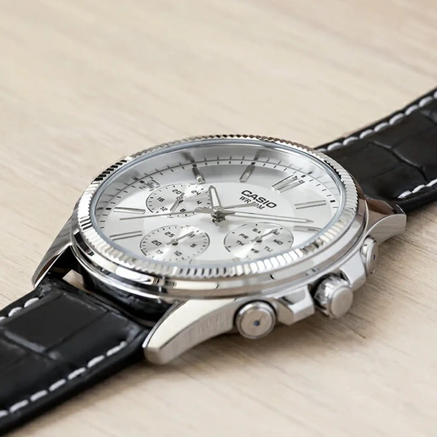 RELOJ CASIO PARA HOMBRE MTP-1375L-7A 2