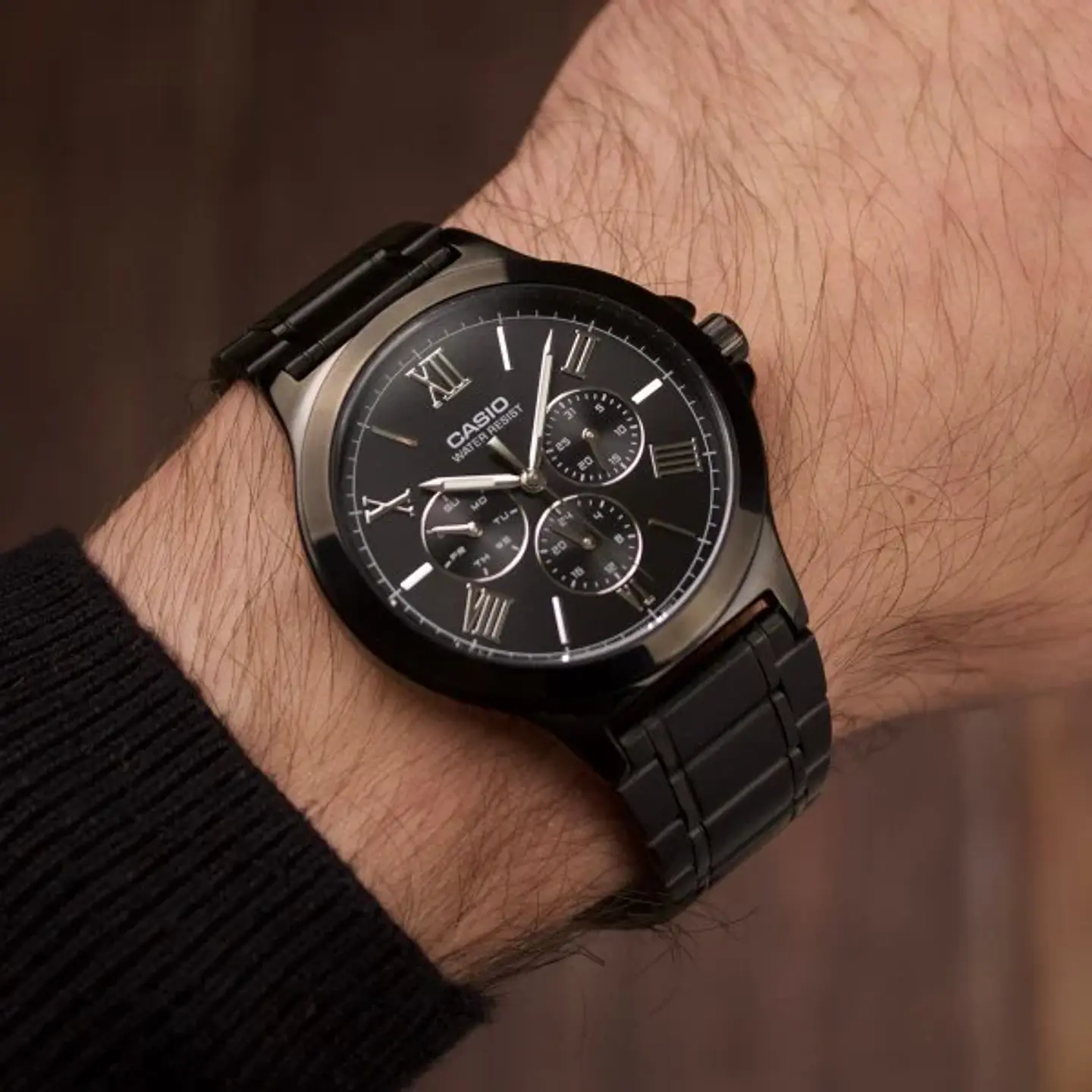 RELOJ CASIO PARA HOMBRE MTP-V300B-1A 2