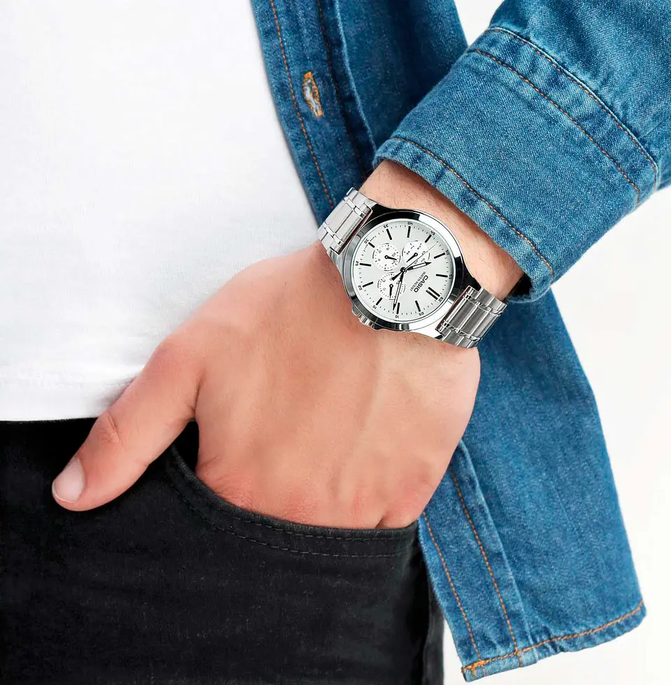 RELOJ CASIO PARA HOMBRE MTP-V300D-7A 3
