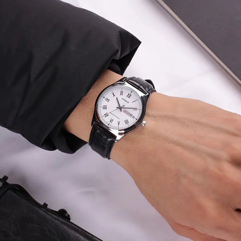 RELOJ CASIO PARA HOMBRE MTP-V006L-7B 3