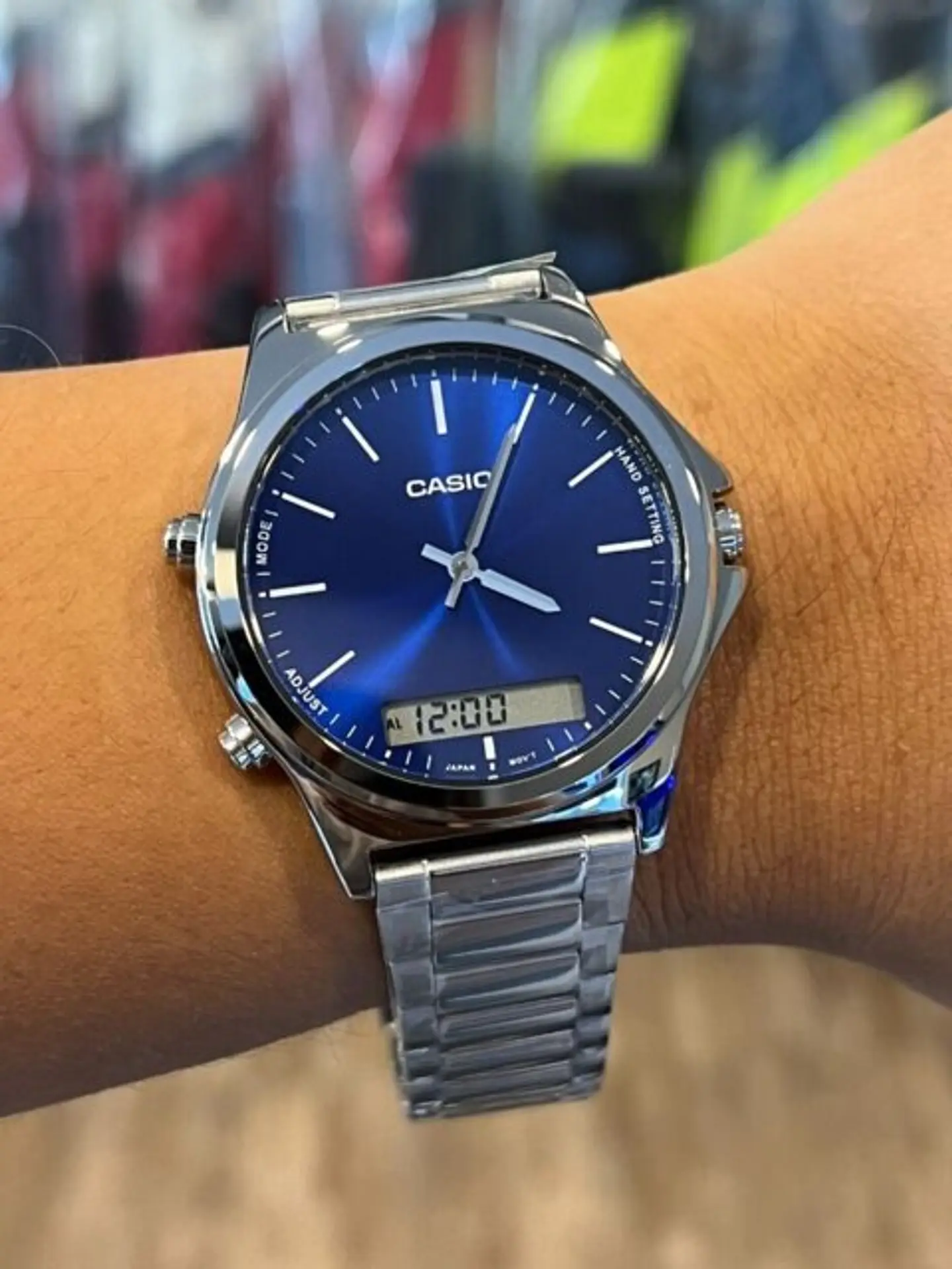 RELOJ CASIO PARA HOMBRE MTP-VC01D-2E 2