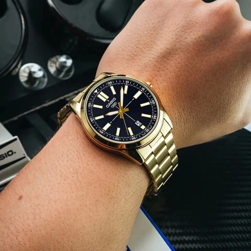 RELOJ CASIO PARA HOMBRE MTP-VD02G-1E 3