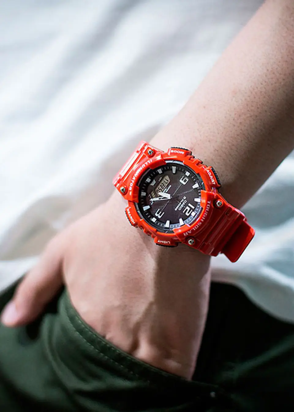 RELOJ CASIO PARA HOMBRE AQ-S810WC-4AV 3