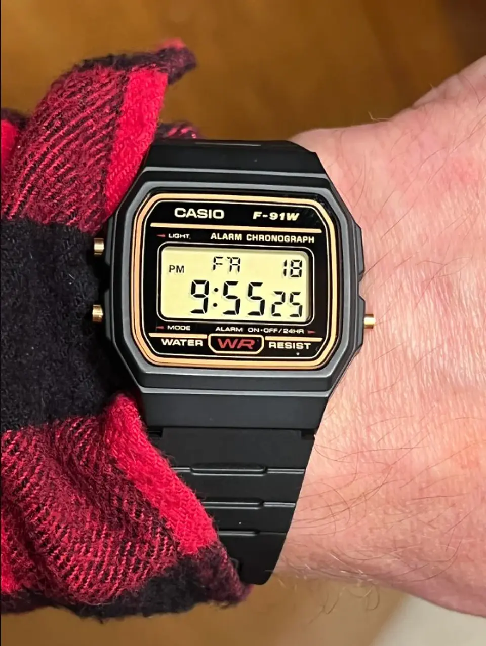 RELOJ CASIO UNISEX F-91WG-9 5