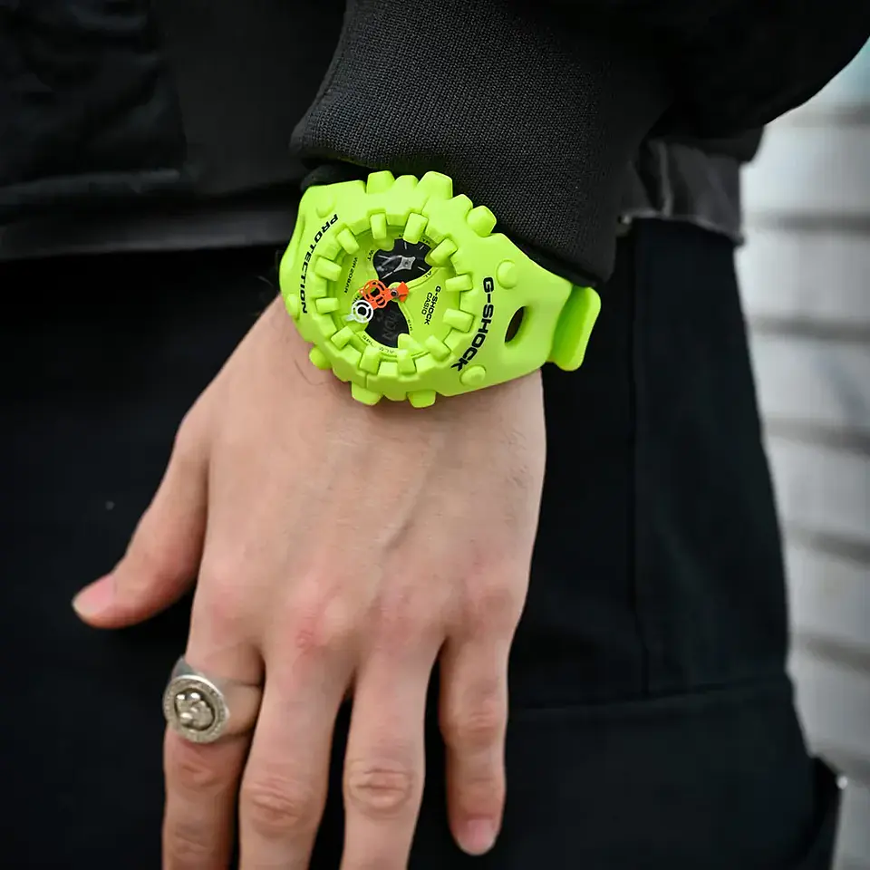 RELOJ G SHOCK PARA HOMBRES GA-V01-9A 3
