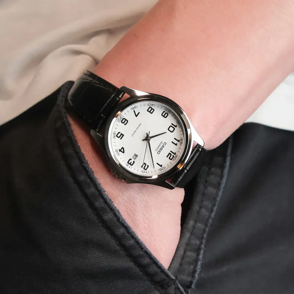 RELOJ CASIO PARA HOMBRE MTP-1183E-7B CUERO 3