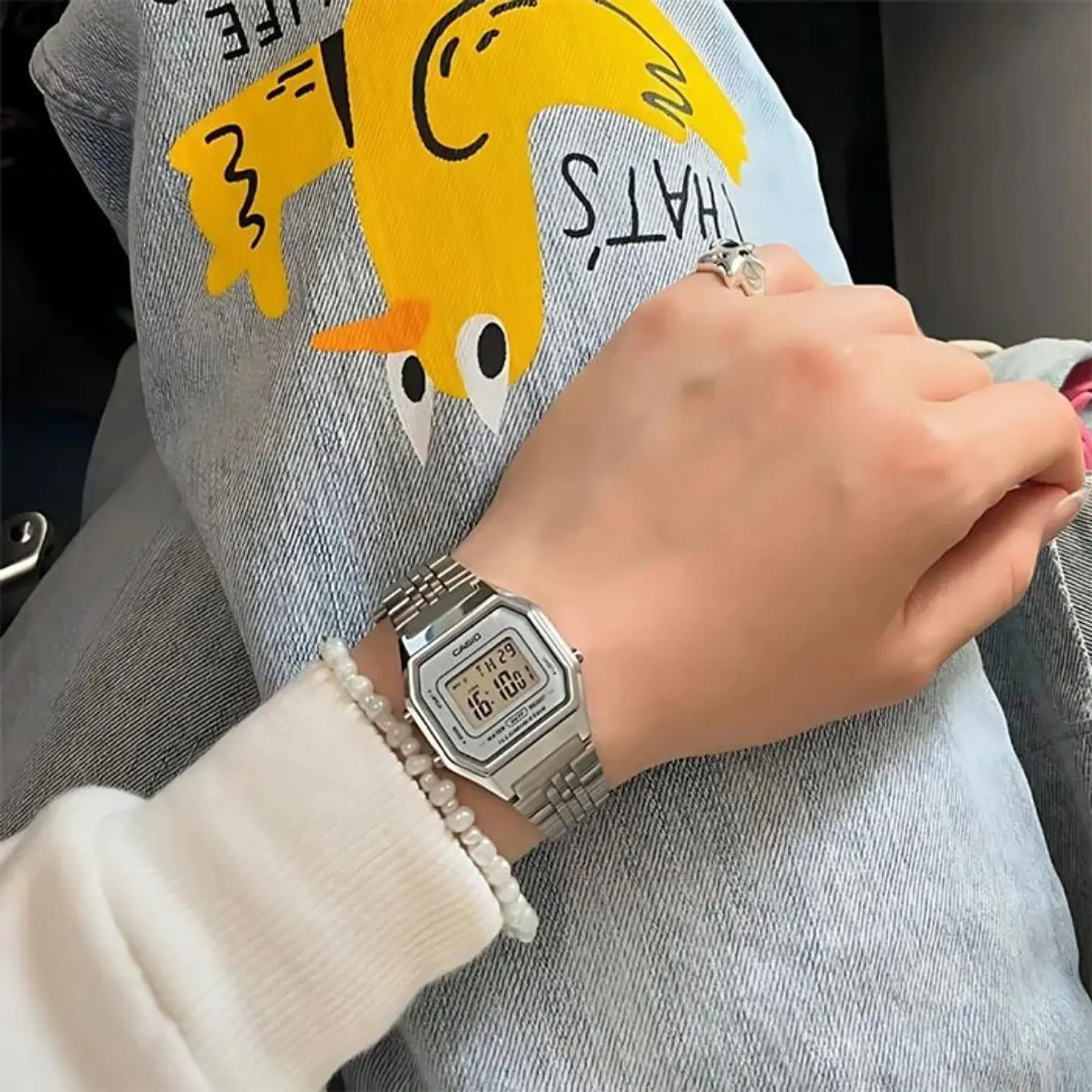 LA680WA-7 RELOJ CASIO PLATEADO MUJER ORIGINAL 4
