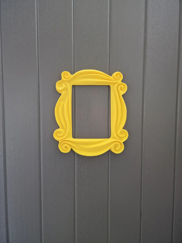 Marco Mirilla Puerta Mónica Friends. 6