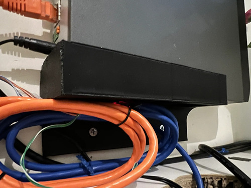 Soporte Organizador Para Muro Dvr Hikvision 5