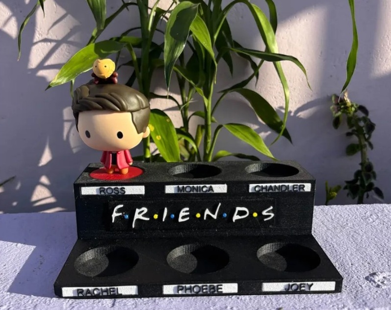 Base De Exhibición Para Figuritas Friends Mcdonalds 5