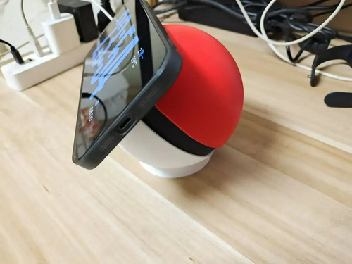 Soporte Escritorio Para iPhone Magsafe Versión Pokeball 2
