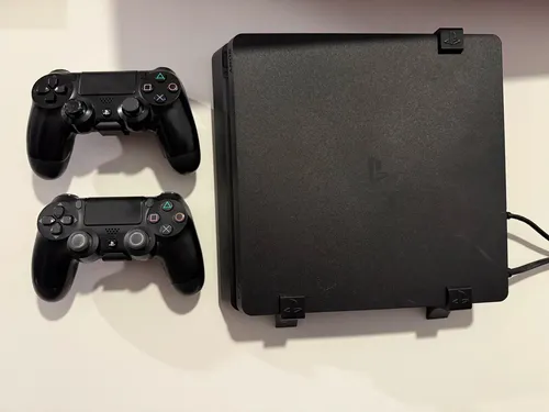 Soporte Muro Ps4 Slim Con 2 Soportes Para Joysticks 6