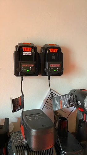 Soporte De Batería Black+decker 20v 4