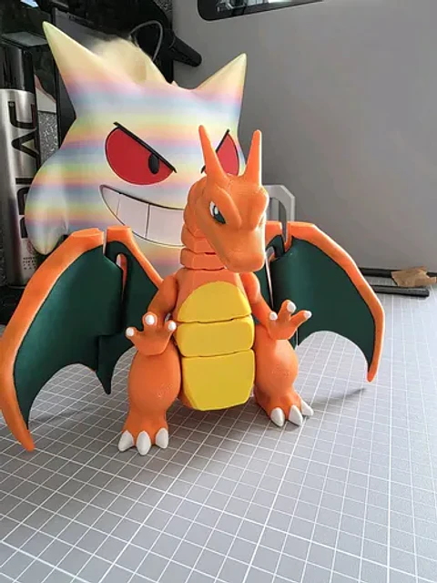 Figuras Pokemon Charizard Articulado