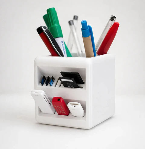Porta Lápices Con Soporte De Memoria Usb