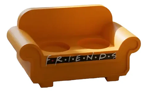 Sofá Exhibición Versión Friends Para Figuras Mcdonald's