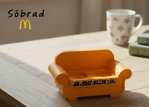 Sofá Exhibición Versión Friends Para Figuras Mcdonald's 9