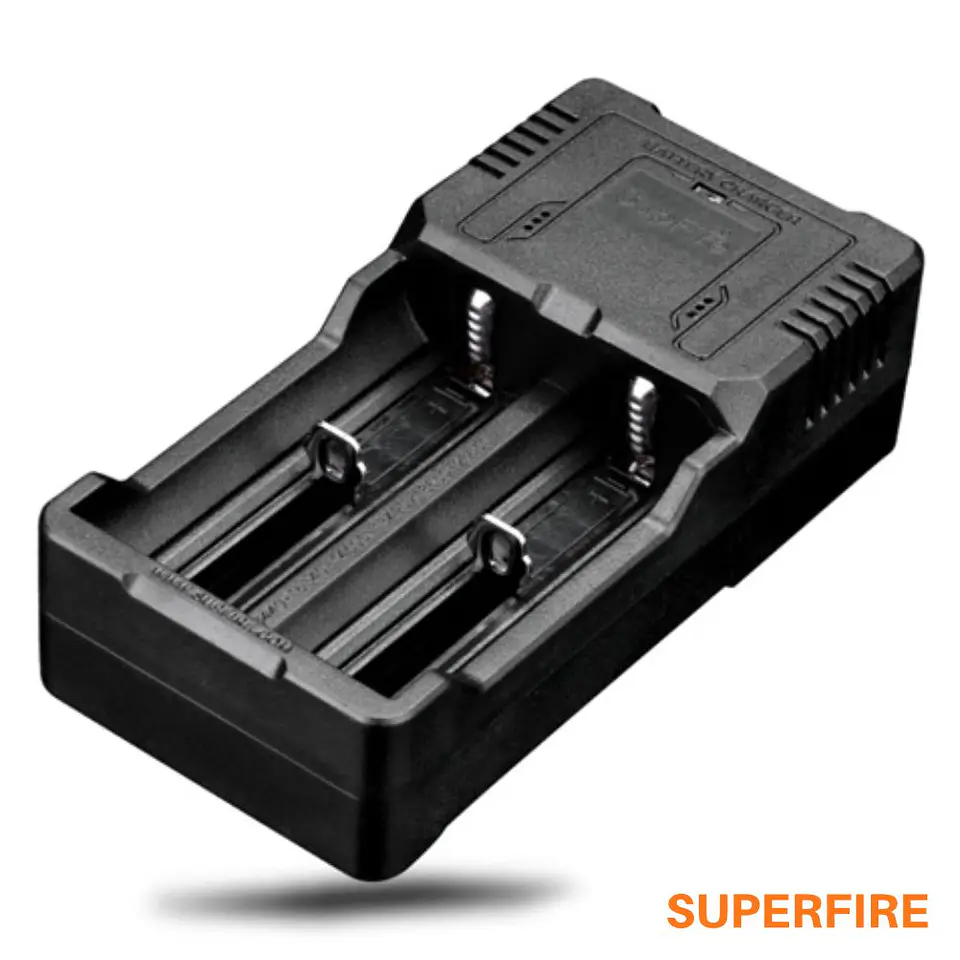 CARREGADOR DE BATERIAS LI-ION COM MOLA AJUSTÁVEL SUPERFIRE 1