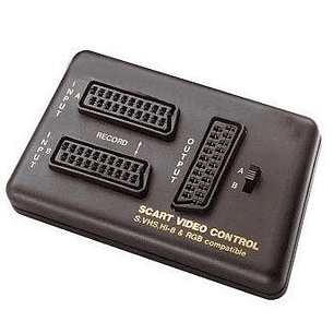 SELECTOR AV COM 3 VIAS