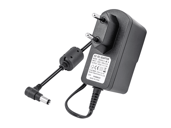 ALIMENTADOR UNIVERSAL 5V 1.5A 7.5W 1