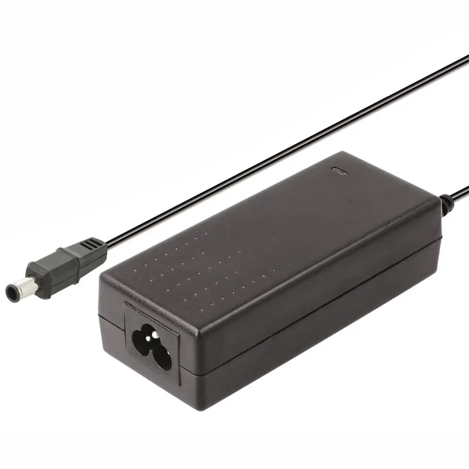 ALIMENTADOR SWITCHING 19V 2.1A 1