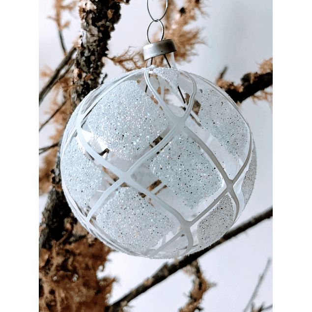 Esfera transparente con blanco