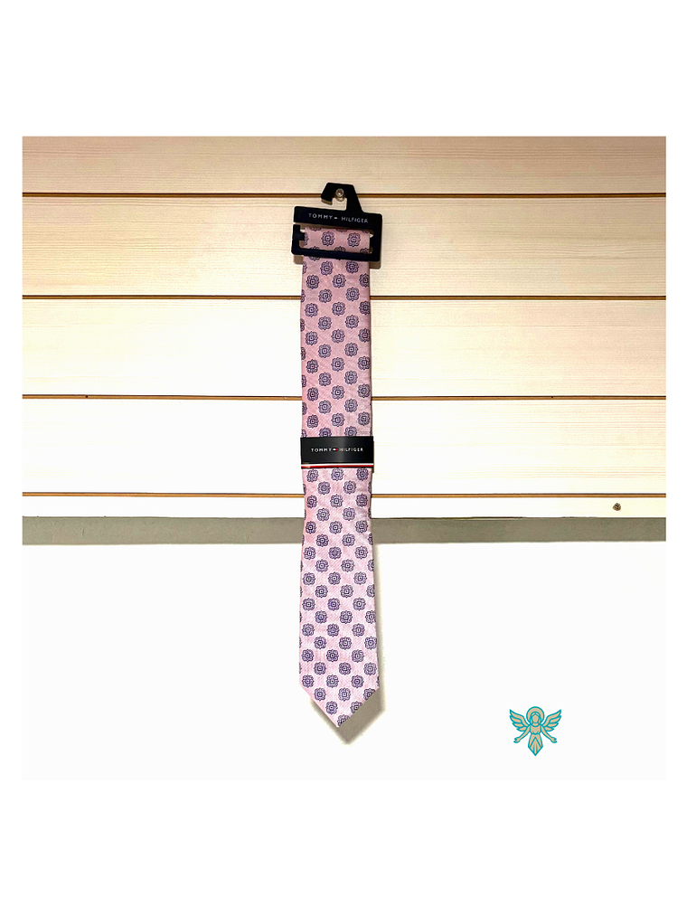  CORBATAS TOMMY HILFIGER – Edición Rosada con Patrón Floral 3