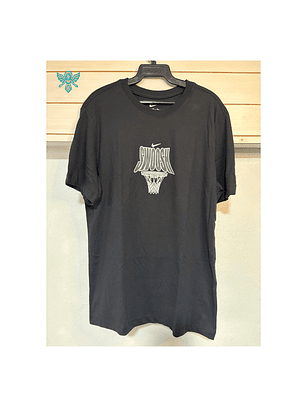 POLERA NIKE NEGRA SWOOSH MEN