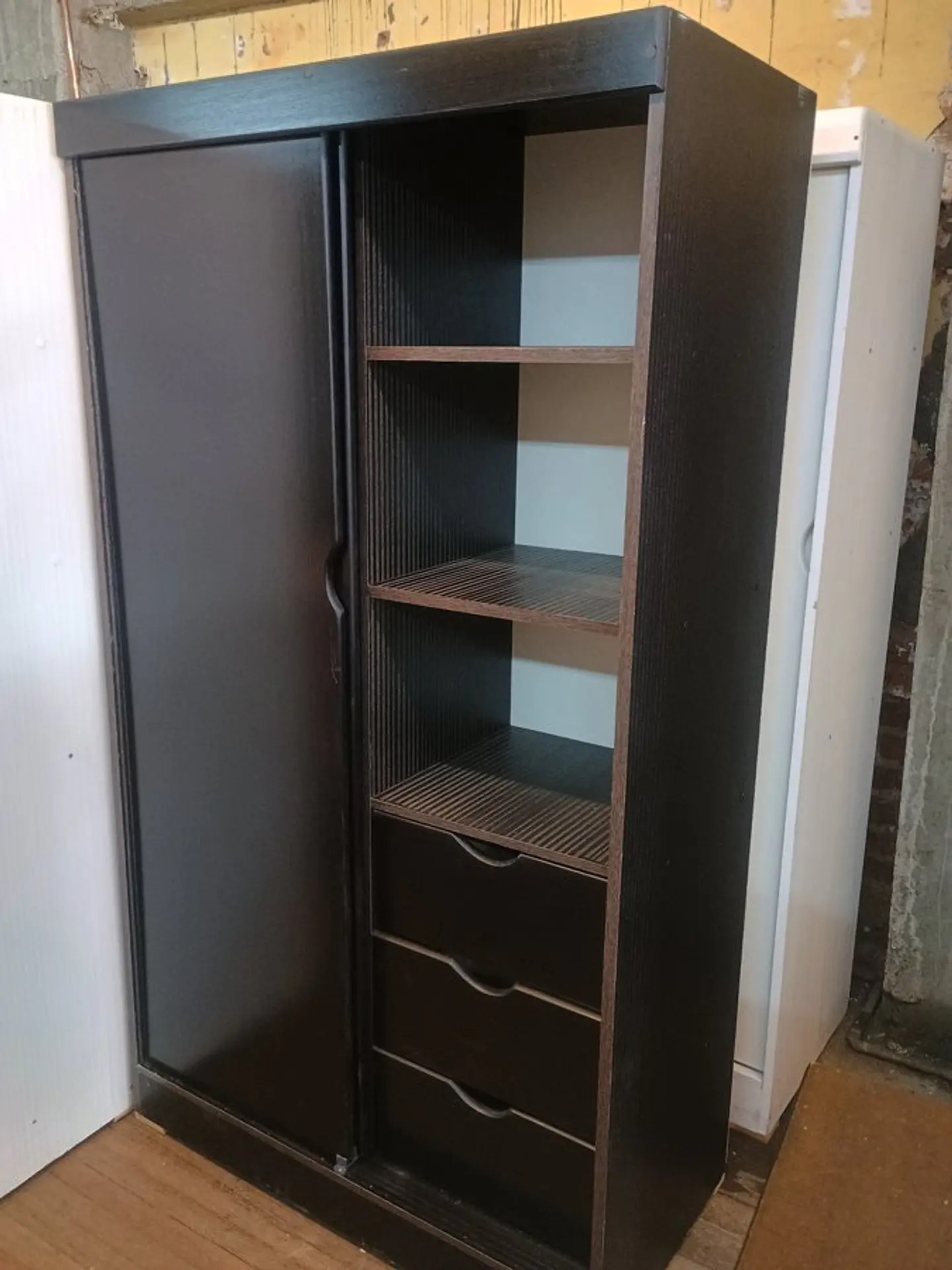 Closet con puerta corredera 10