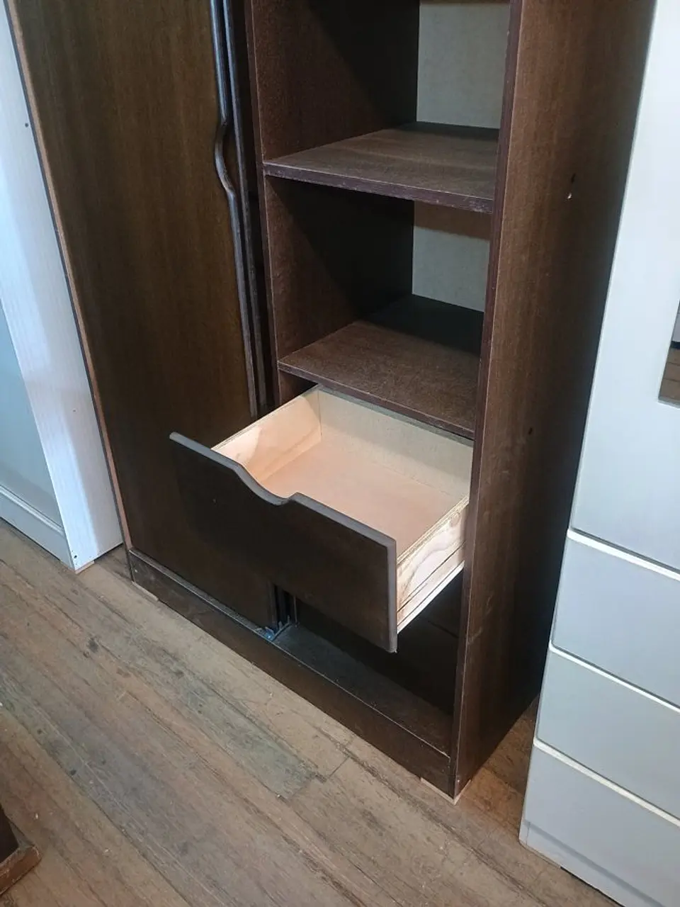 Closet con puerta corredera 12