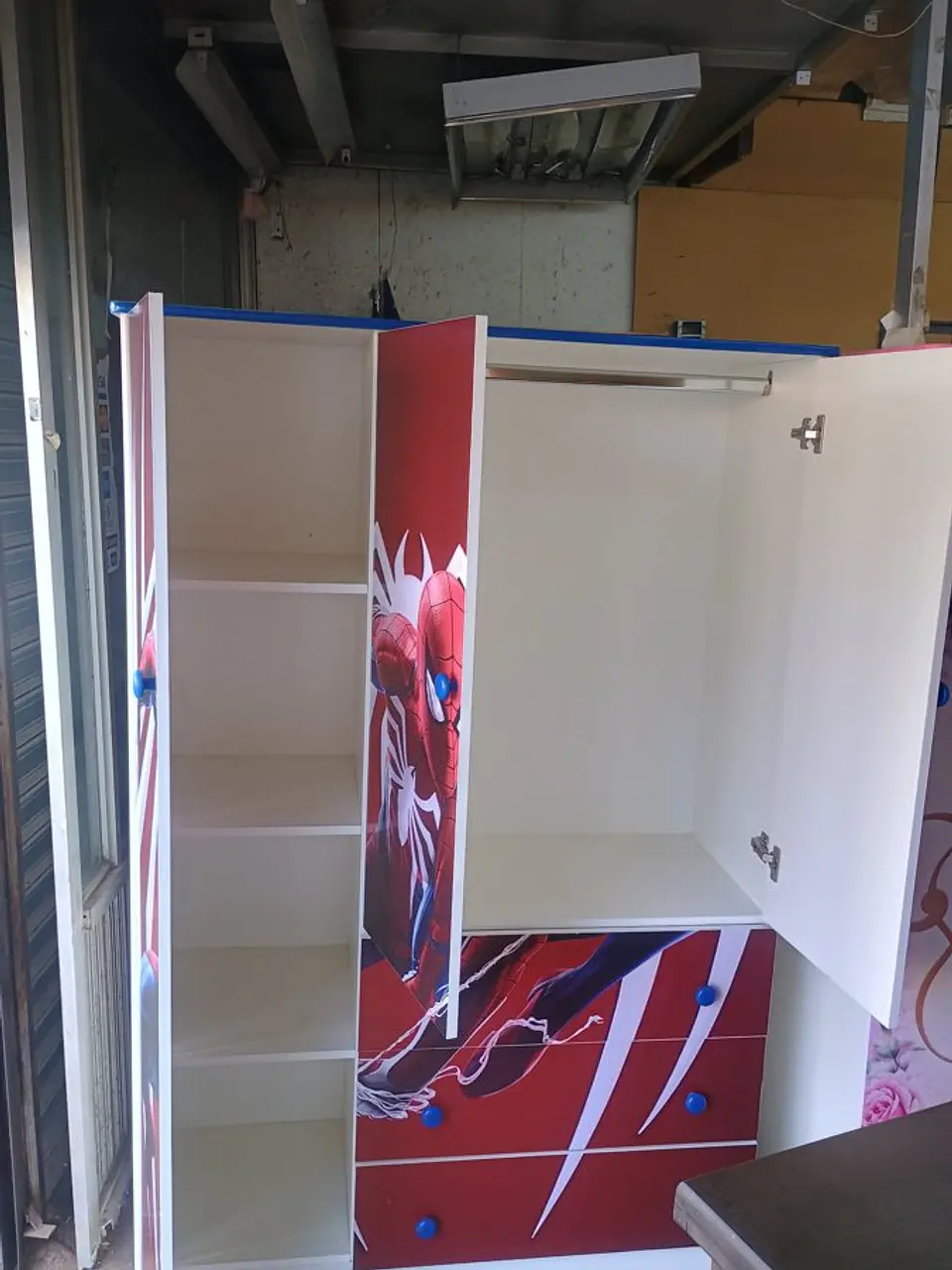 Closet infantil con diseño 5