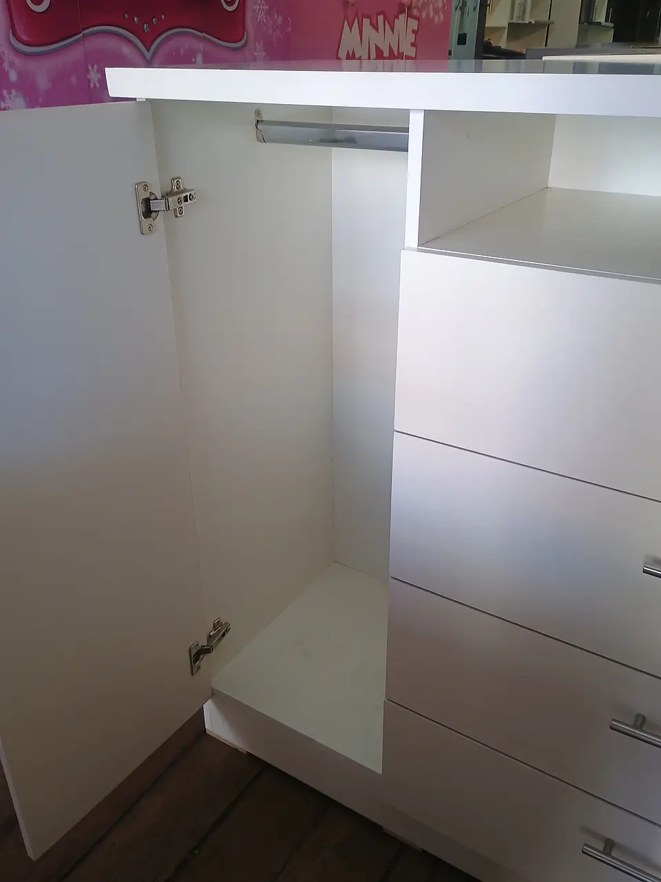 Cómoda closet TV melamina 5