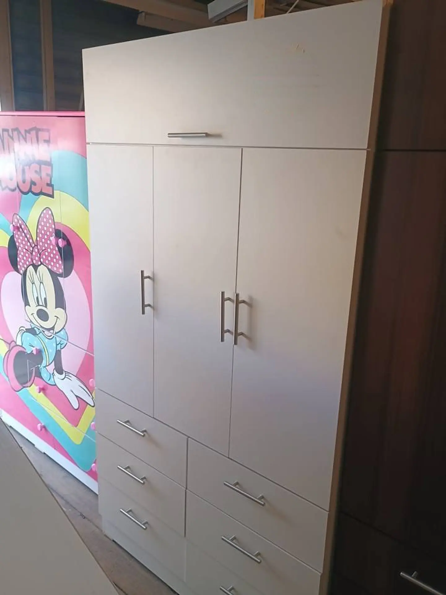 Closet 3 puertas alto 4