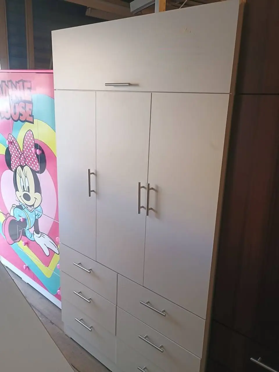 Closet 3 puertas alto 4