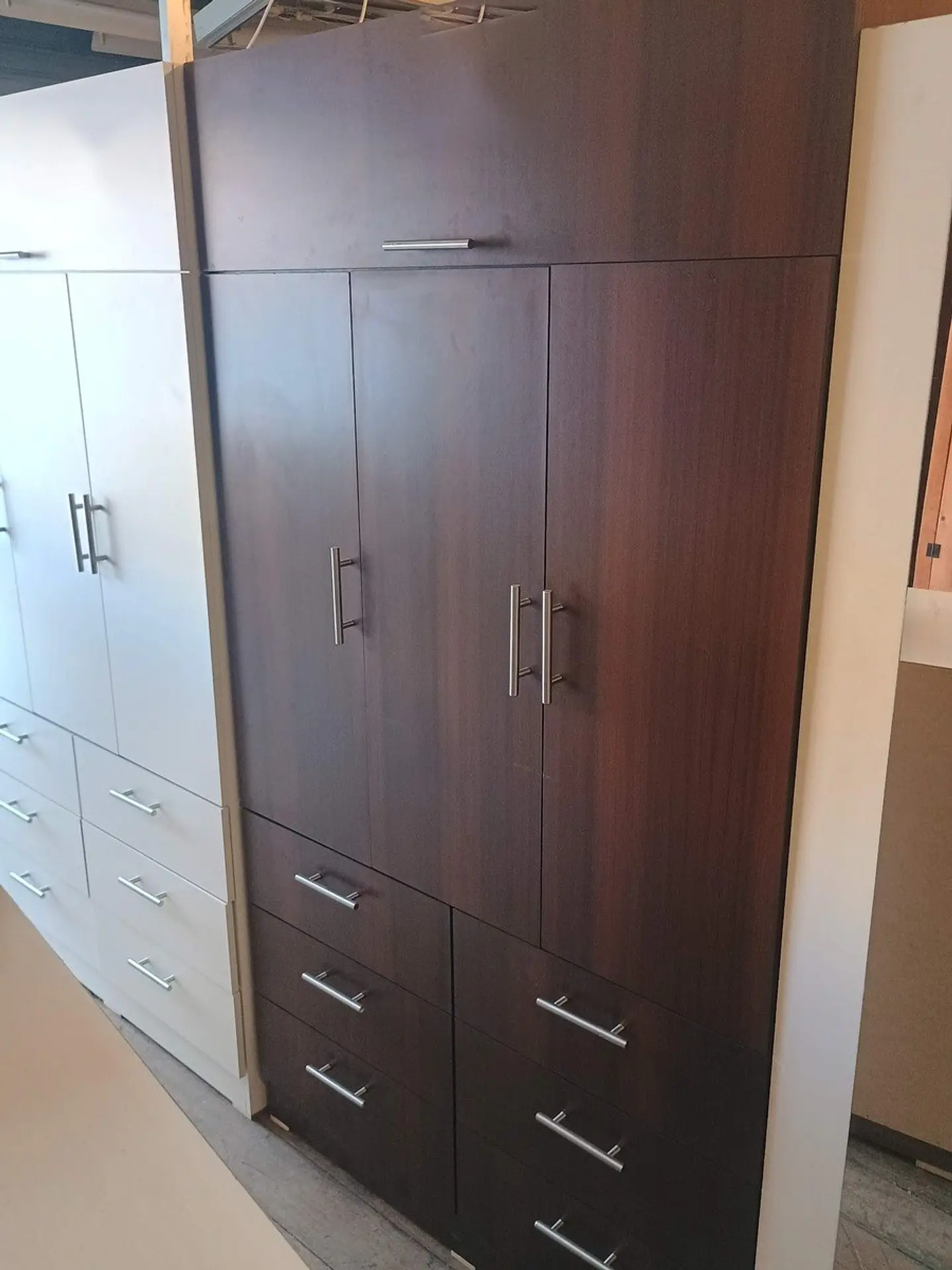 Closet 3 puertas alto 2