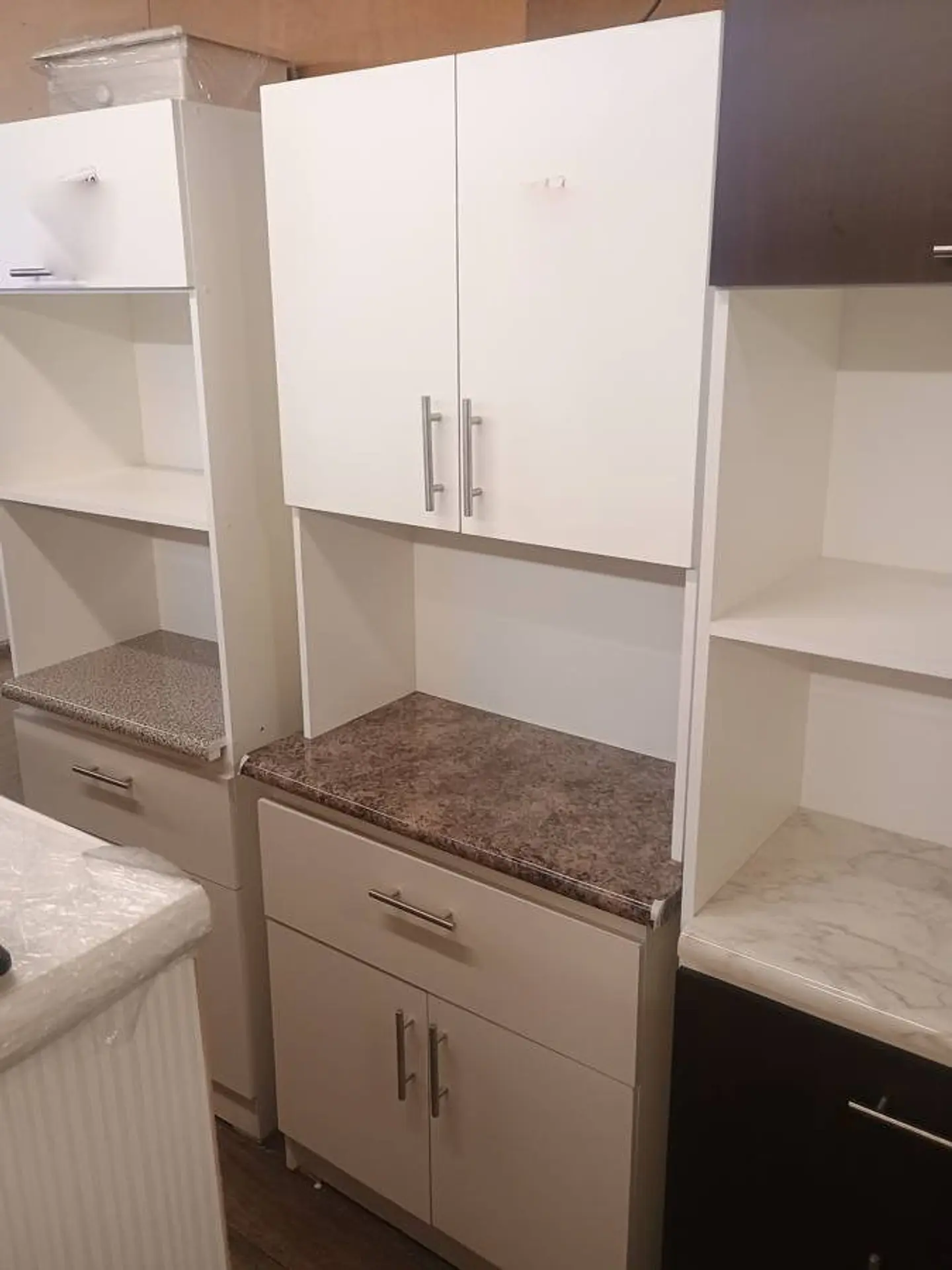 Mueble compacto 2 puertas 1