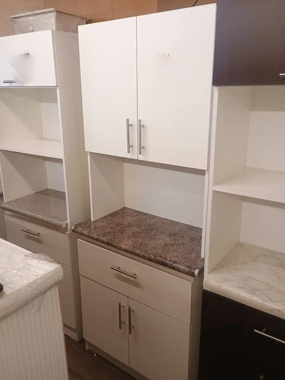 Mueble compacto 2 puertas 1