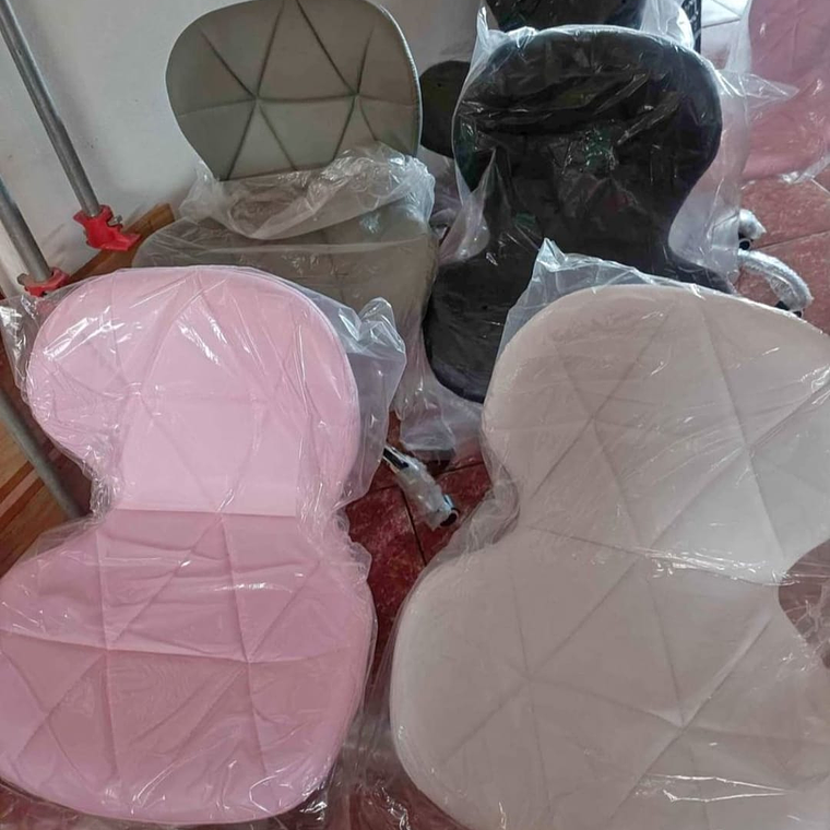 Eames Mariposa Ecocuero 3