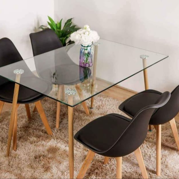 Comedor Mesa Rectangular 120x80cms + 4 Sillas Tulip 1