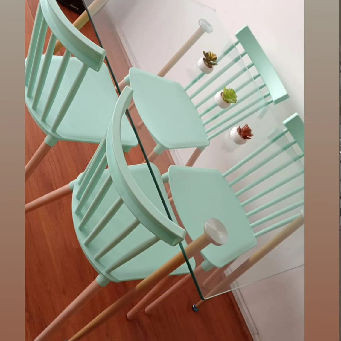 Comedor Mesa Rectangular 120x80 + 4 Sillas Windsor 3