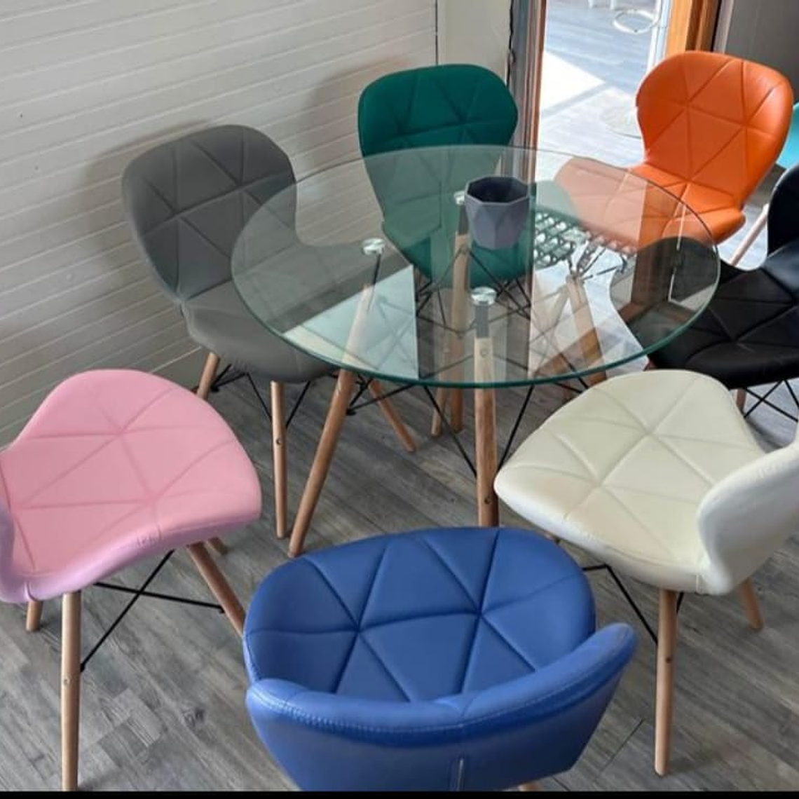 Mesa Redonda 80 cm + 4 Sillas Mariposa 4