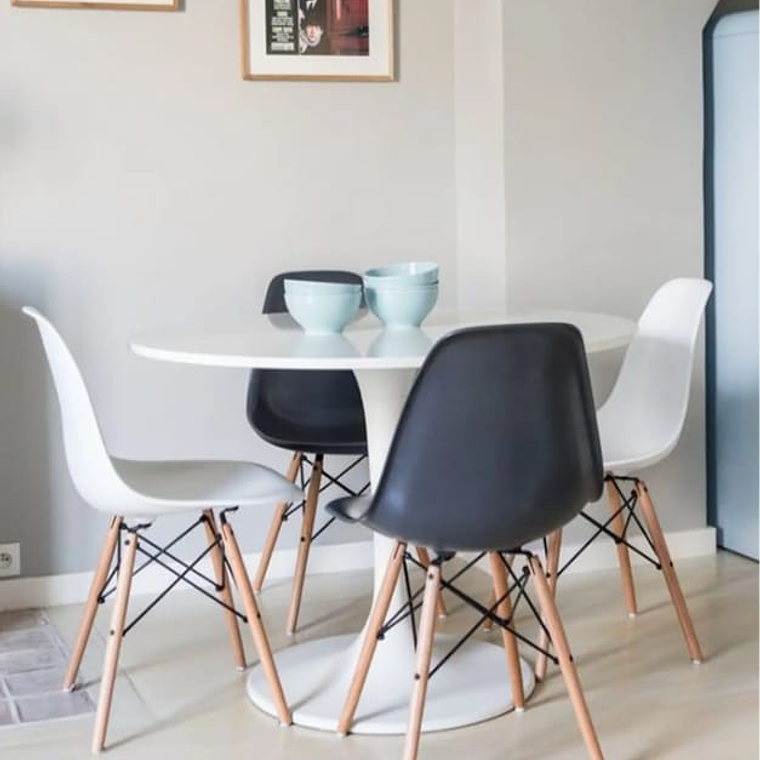 Mesa Tulip 100cm + 4 sillas Eames 1
