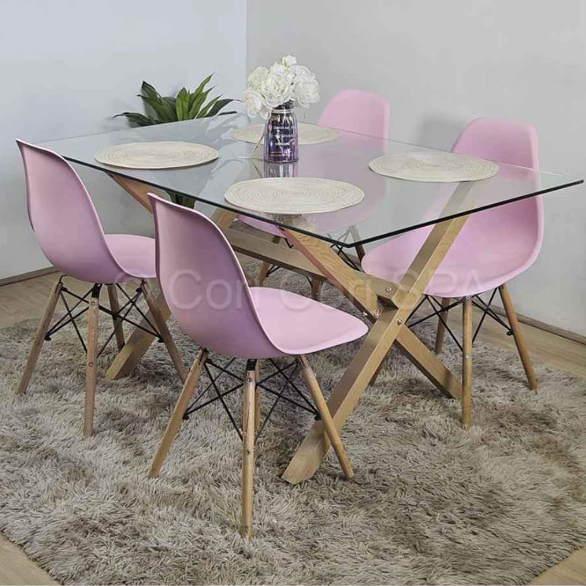 Mesa rectangular 140*90 + 4 sillas Eames 3