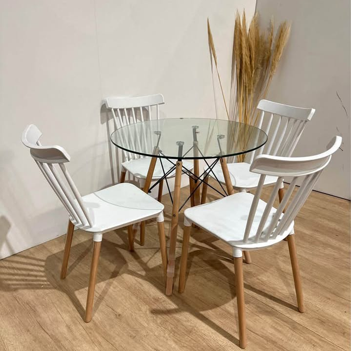 Mesa 80 + 4 Sillas Windsor 2